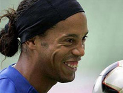 Ronaldinho Beckhama ne dedi?