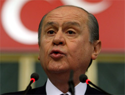 Bahçeli nikah şahidi oldu