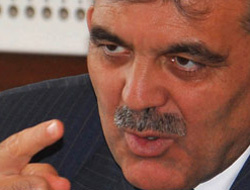 Abdullah Gül kısa konuştu